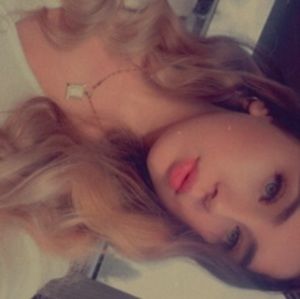 Meet your Posher, Savhanna